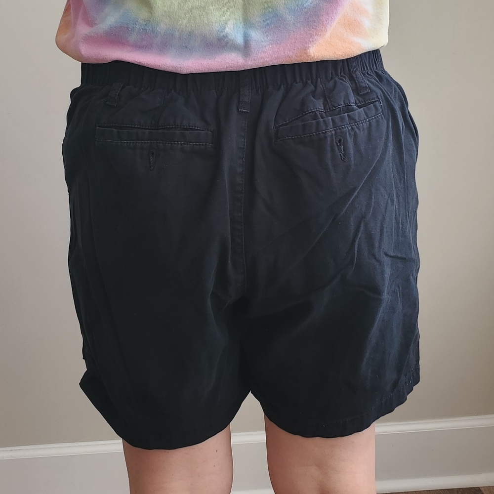 Old Navy Women's Black Bermudas - Picture 2 of 3